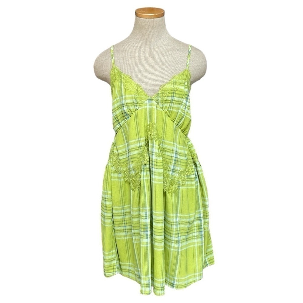 Stitch & Pine Dress Women's Medium Green Plaid Sleeveless V-Neck Lace Smocked